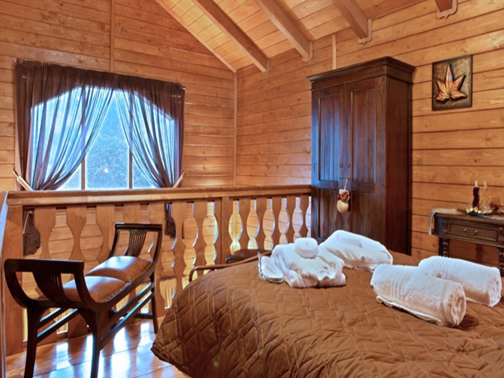 Feggarognemata Suites Ано-Трікала Номер фото